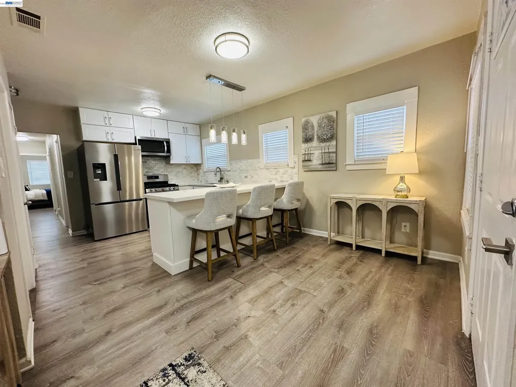 1249 88th Avenue Oakland CA 94621