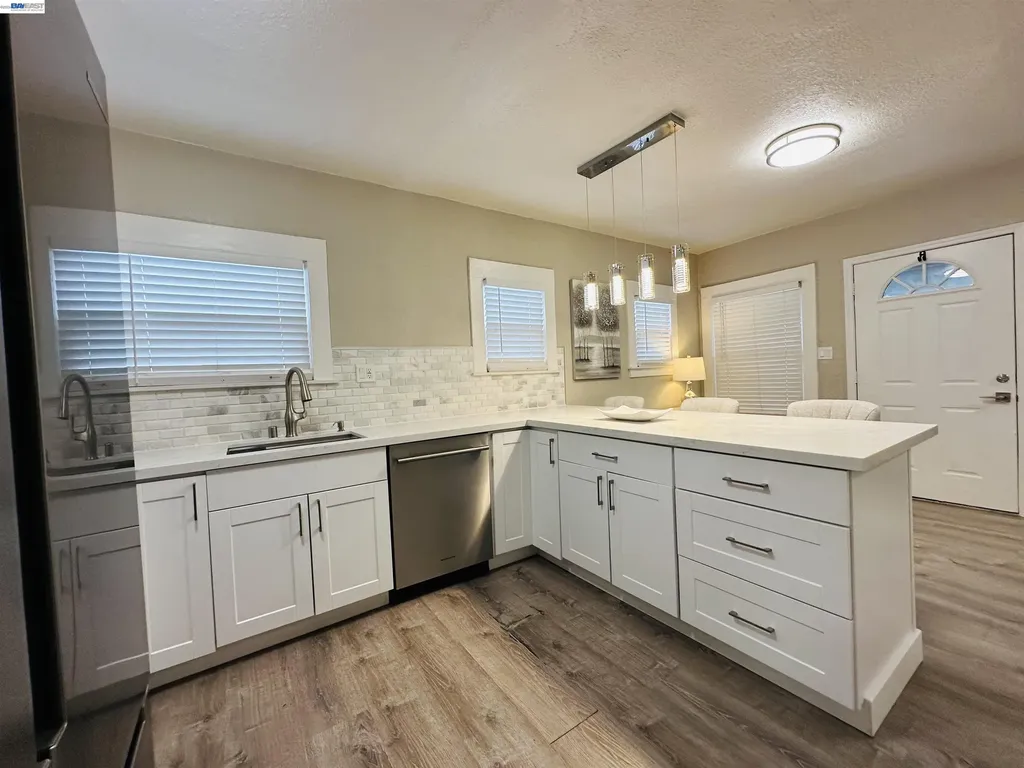 1249 88th Avenue Oakland CA 94621