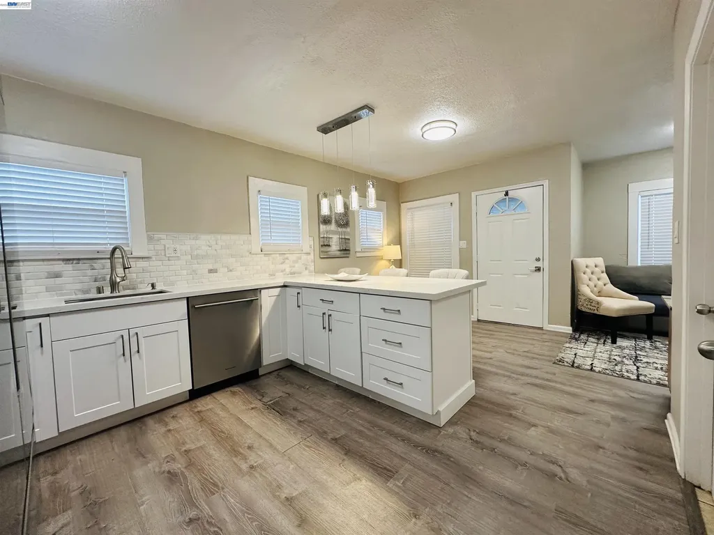 1249 88th Avenue Oakland CA 94621