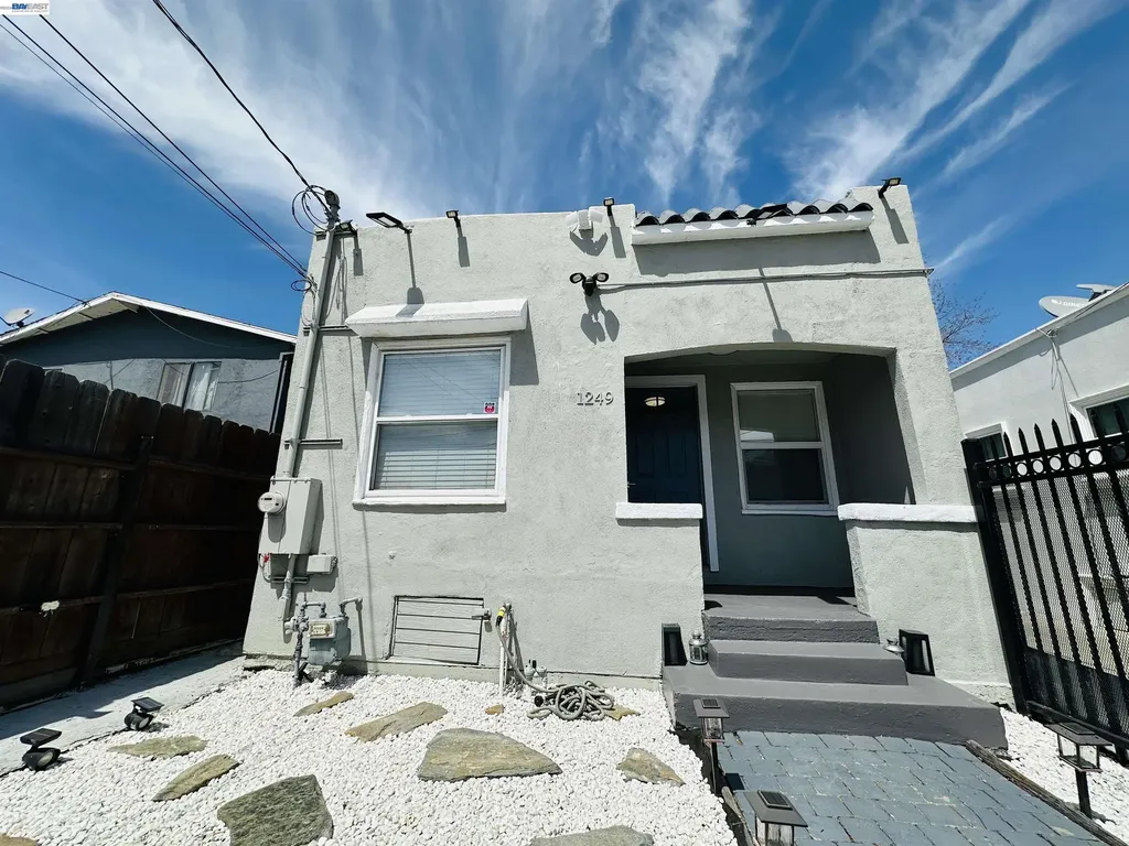 1249 88th Avenue Oakland CA 94621