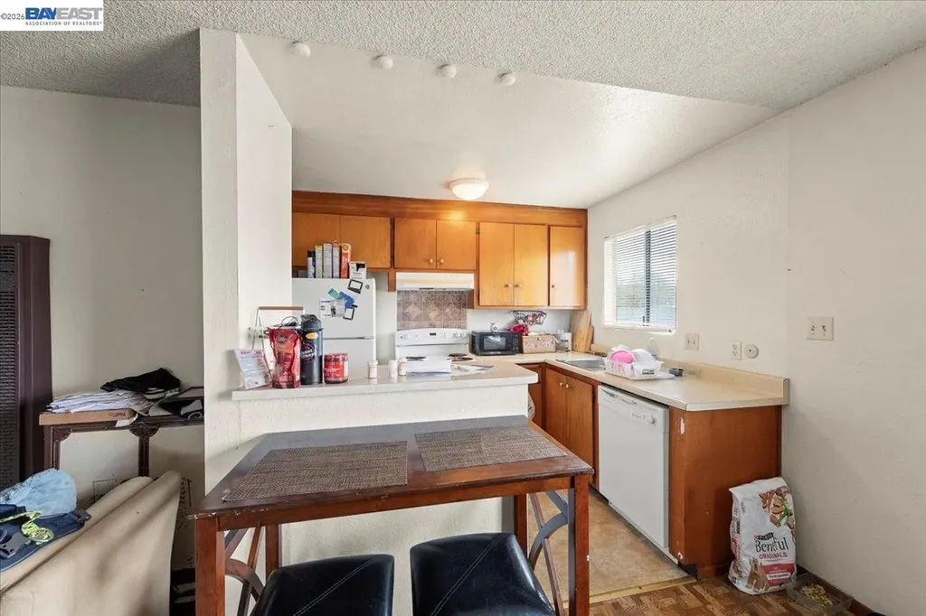 38850 Bell Street Fremont CA 94536