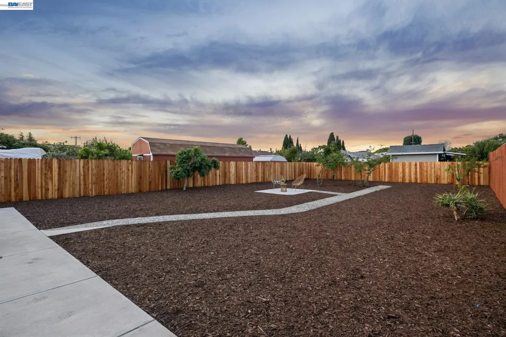 36632 Magnolia Street Newark CA 94560