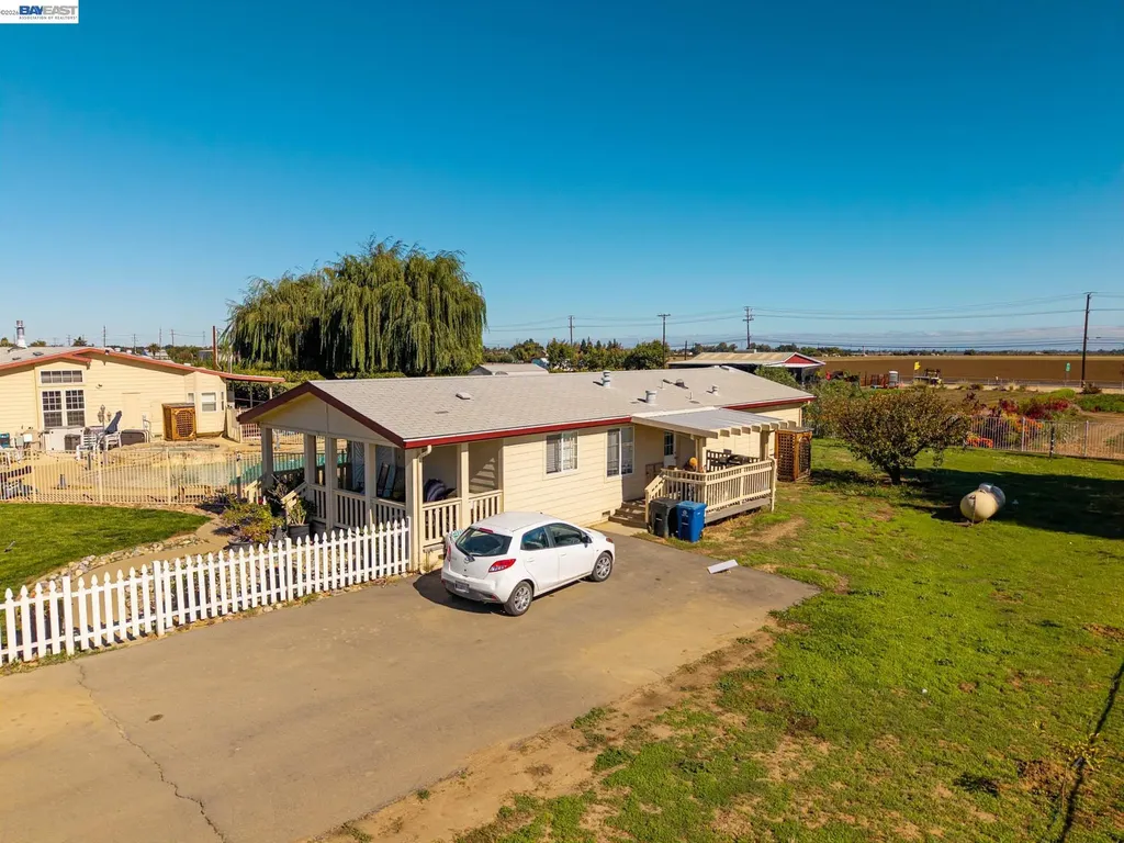 2017 Walnut Boulevard Brentwood CA 94513