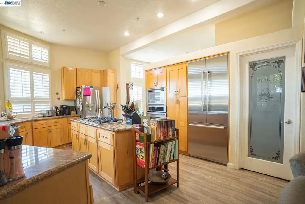 2017 Walnut Boulevard Brentwood CA 94513