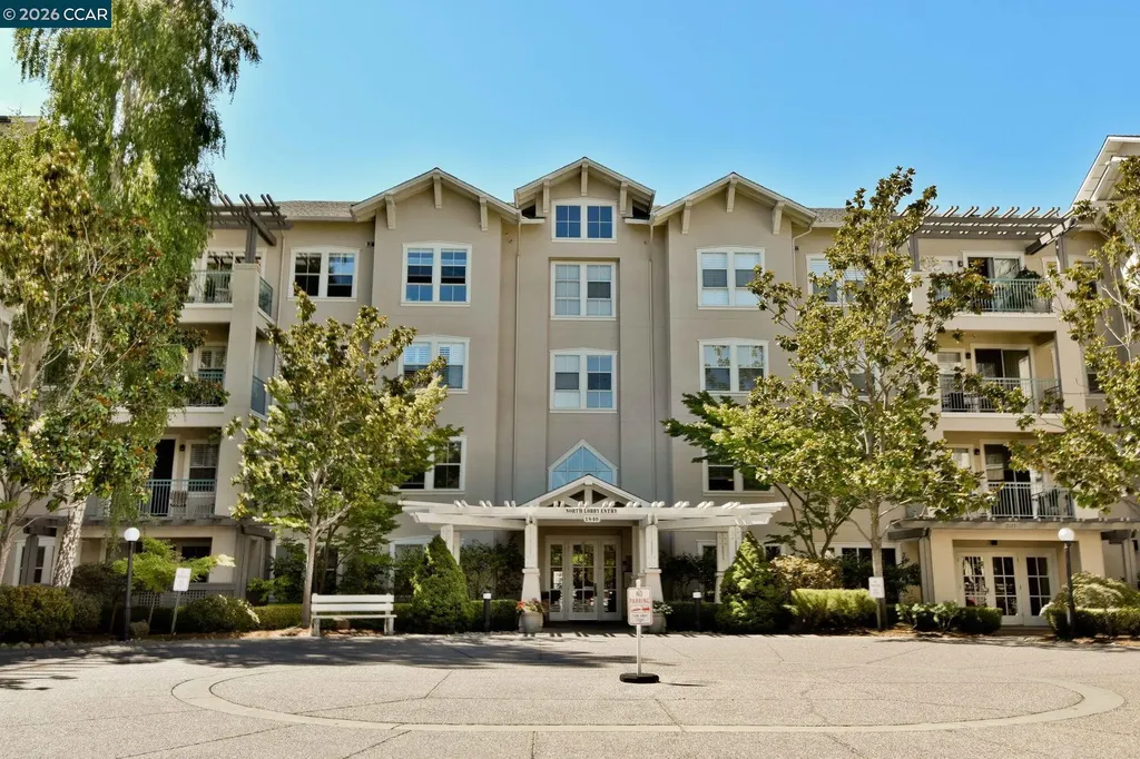 1840 Tice Creek Drive Walnut Creek CA 94595
