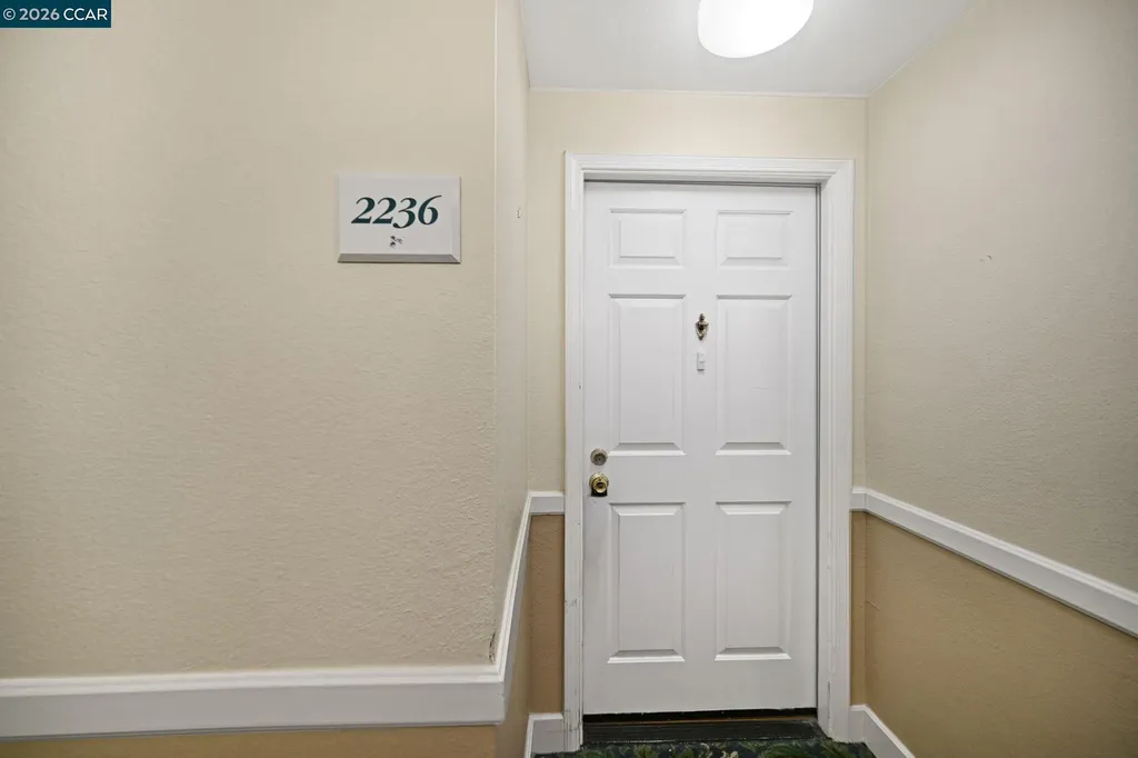 1840 Tice Creek Drive Walnut Creek CA 94595