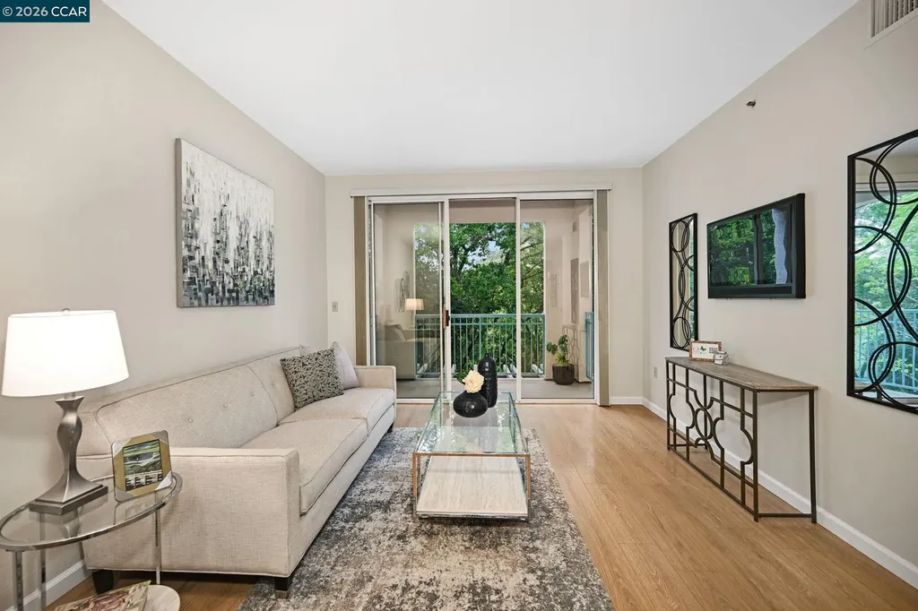 1840 Tice Creek Drive Walnut Creek CA 94595