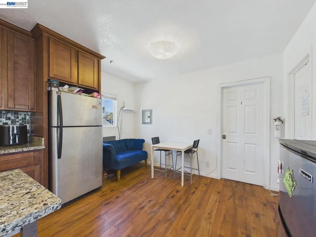 1241-1241B Ashby Avenue Berkeley CA 94702