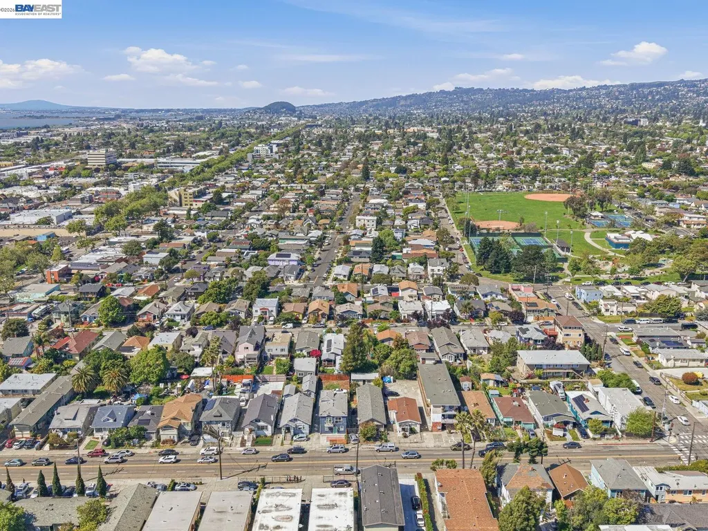 1241-1241B Ashby Avenue Berkeley CA 94702