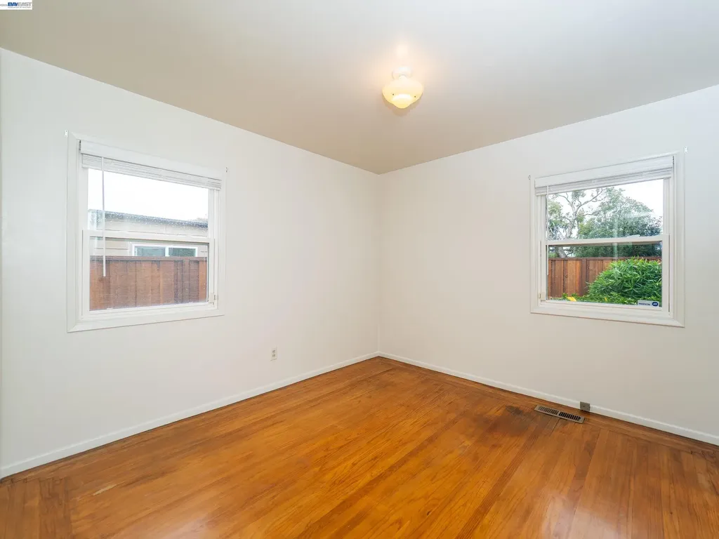 26447 Mocine Avenue Hayward CA 94544
