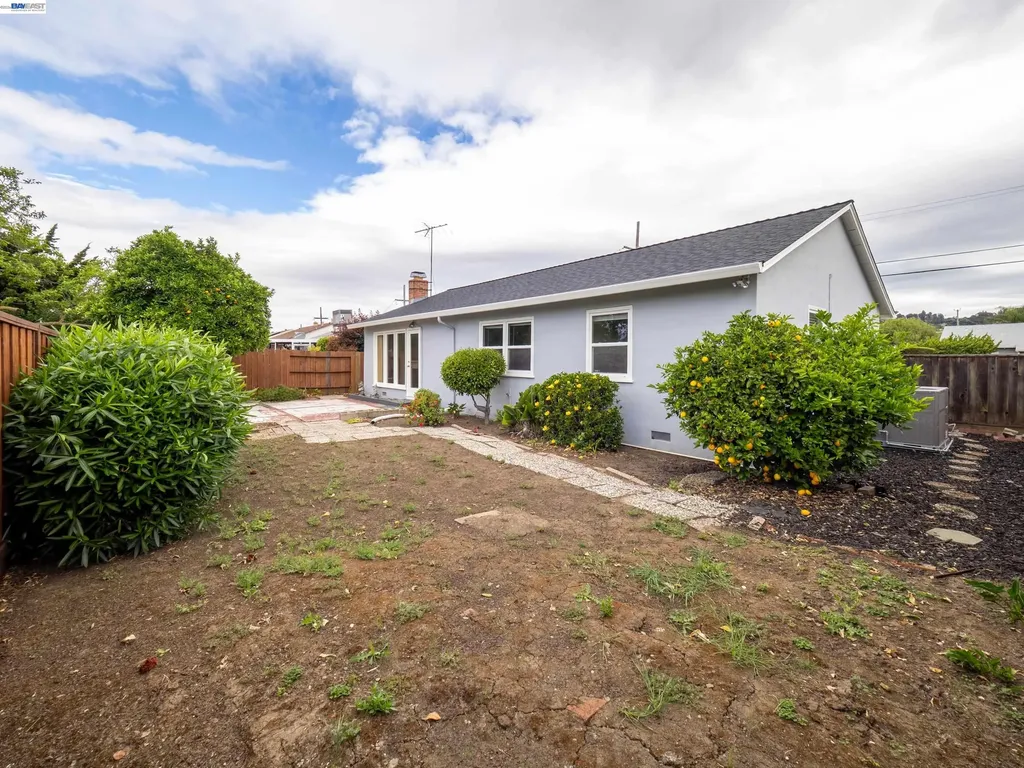 26447 Mocine Avenue Hayward CA 94544