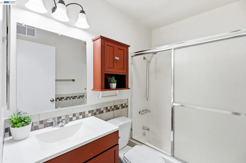4610 Granada Way Union City CA 94587