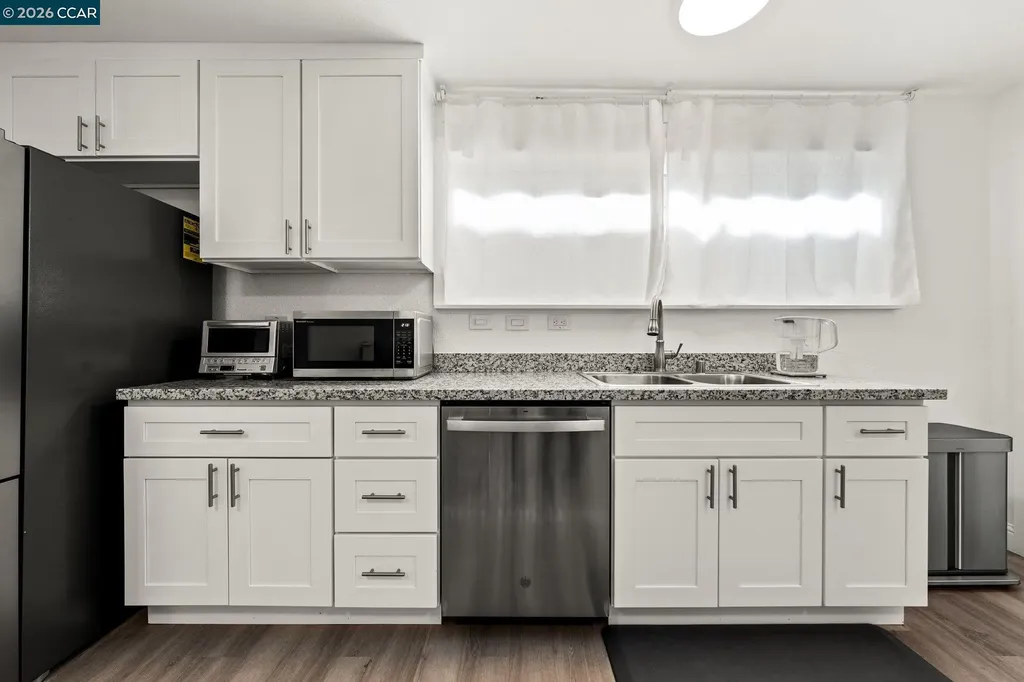 2517 Filbert Street Oakland CA 94607