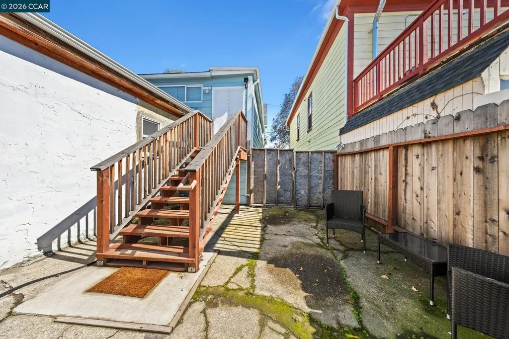2517 Filbert Street Oakland CA 94607