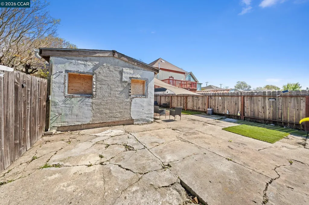 2517 Filbert Street Oakland CA 94607