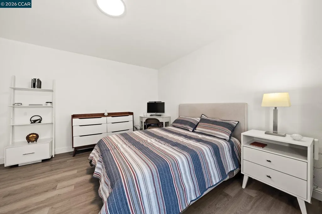 2517 Filbert Street Oakland CA 94607