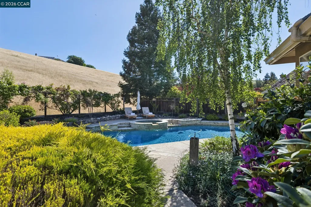 680 Quail Crest Drive Walnut Creek CA 94598