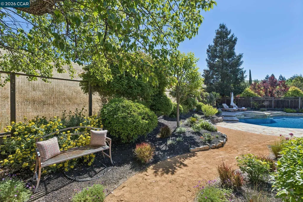 680 Quail Crest Drive Walnut Creek CA 94598