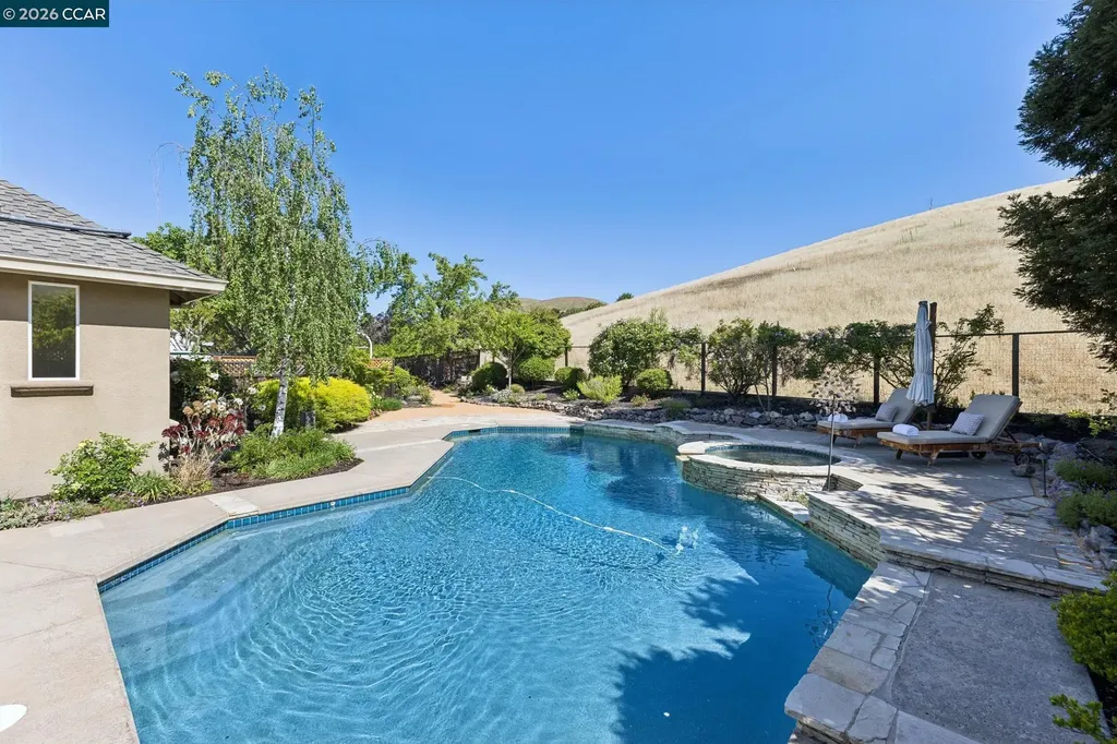 680 Quail Crest Drive Walnut Creek CA 94598