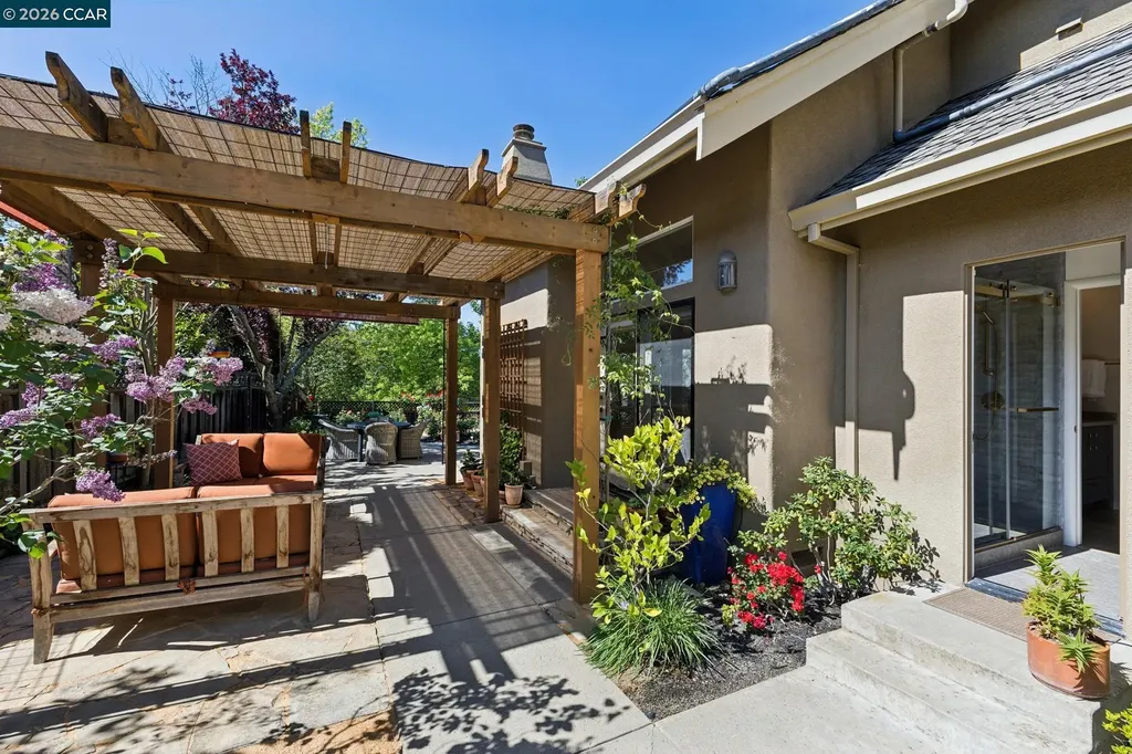 680 Quail Crest Drive Walnut Creek CA 94598