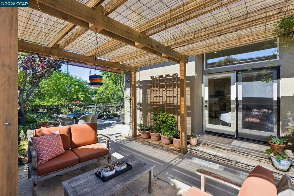 680 Quail Crest Drive Walnut Creek CA 94598