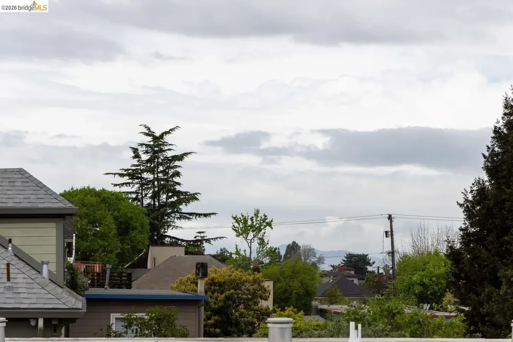 1937 Haste Street Berkeley CA 94704
