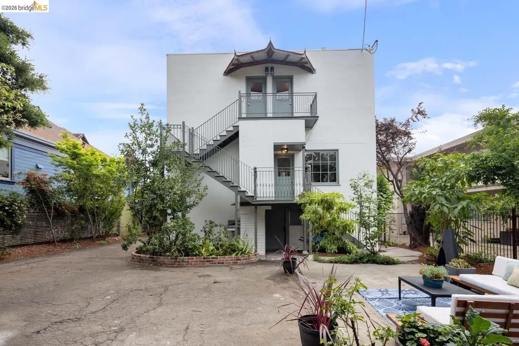 1937 Haste Street Berkeley CA 94704