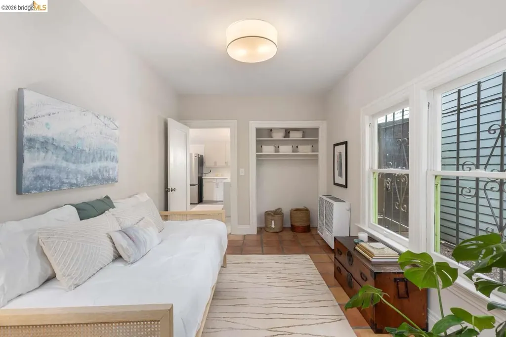 1937 Haste Street Berkeley CA 94704