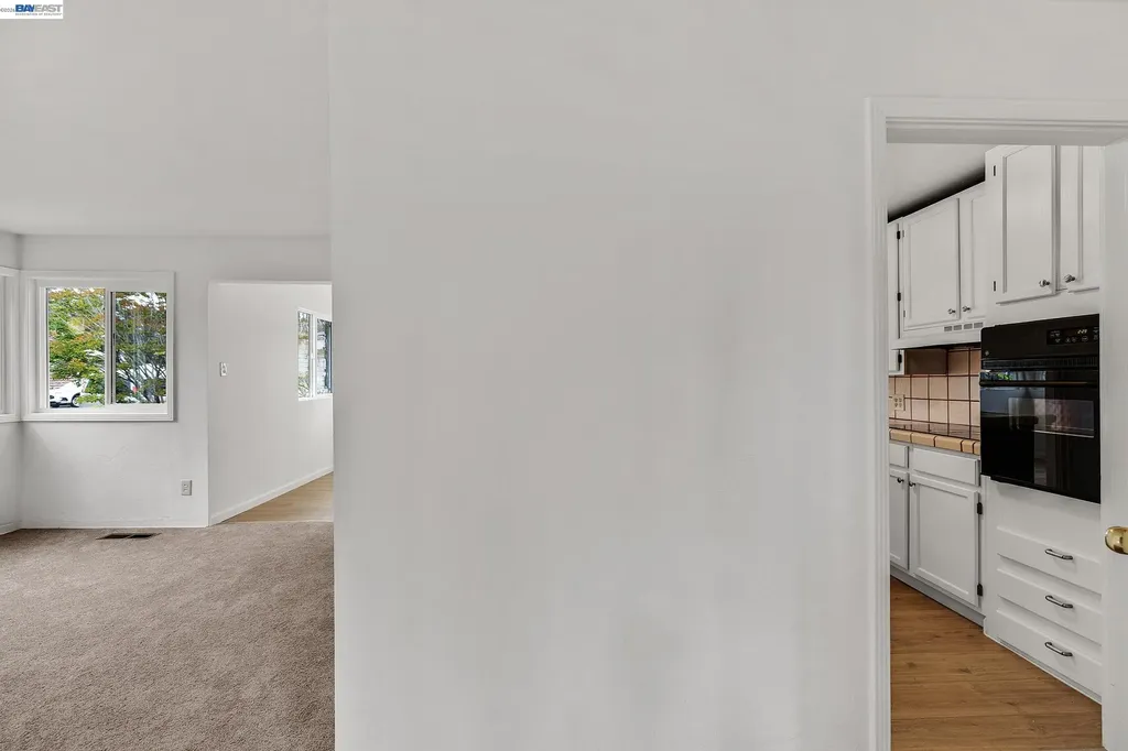 1947 E Street Hayward CA 94541