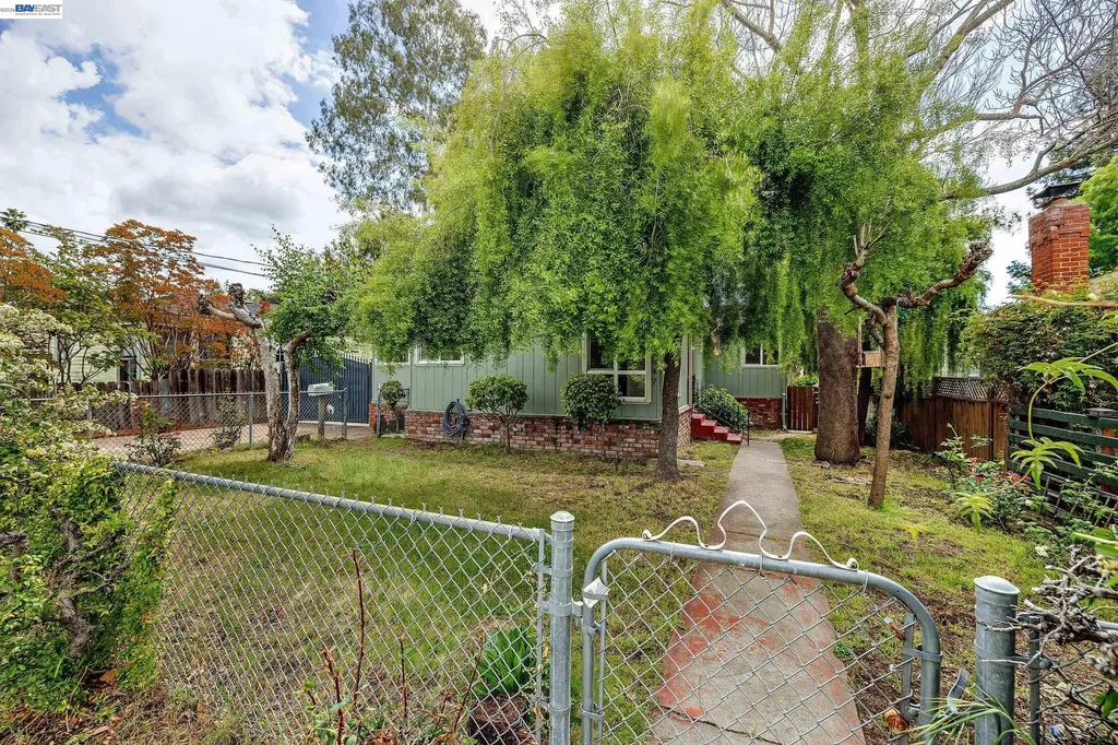 1947 E Street Hayward CA 94541