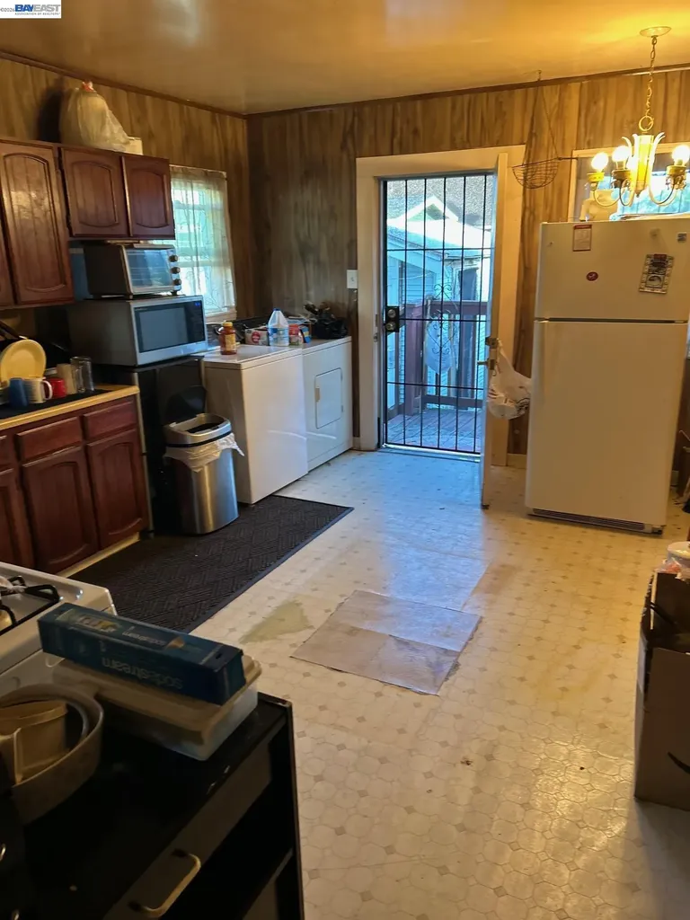 2800 61st Avenue Oakland CA 94605