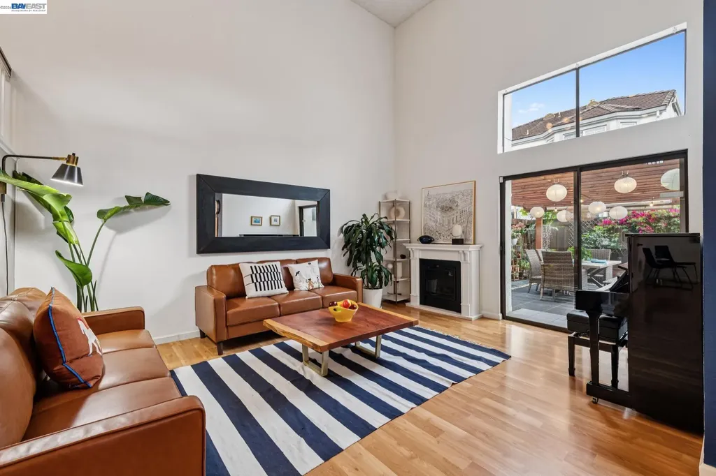 1129 Clarke Lane Alameda CA 94502