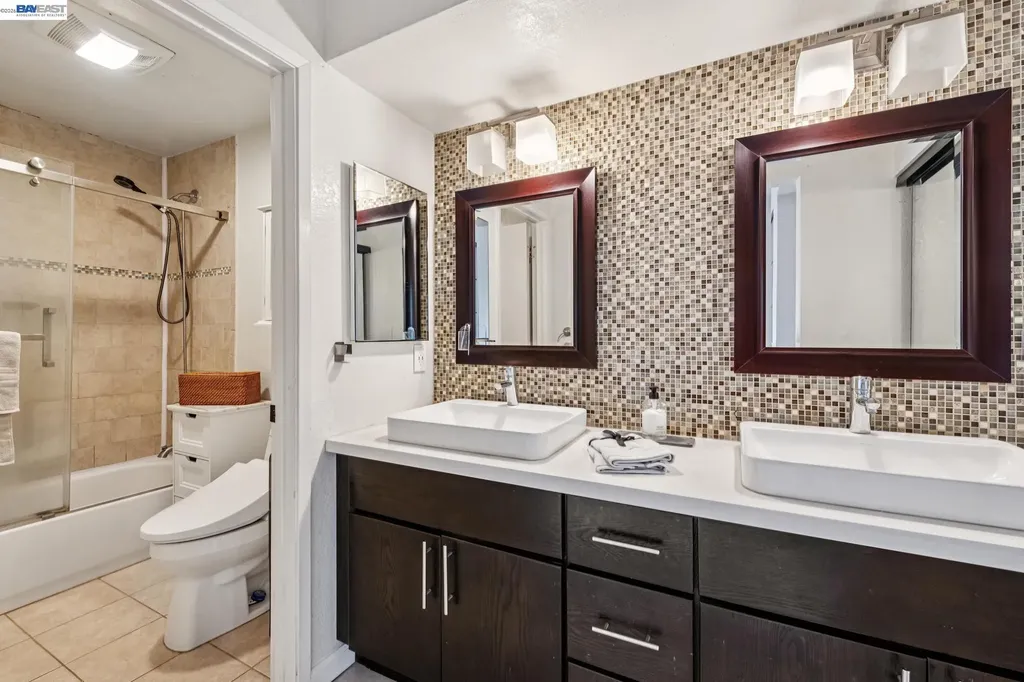 1129 Clarke Lane Alameda CA 94502