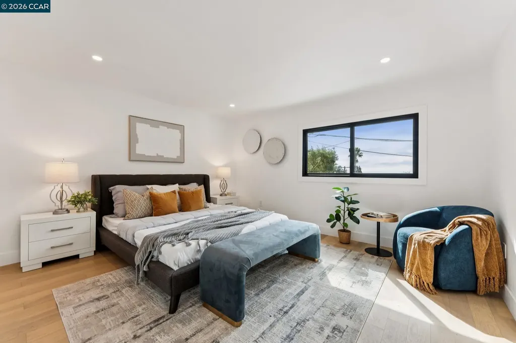 2090 Wrenn Oakland CA 94602