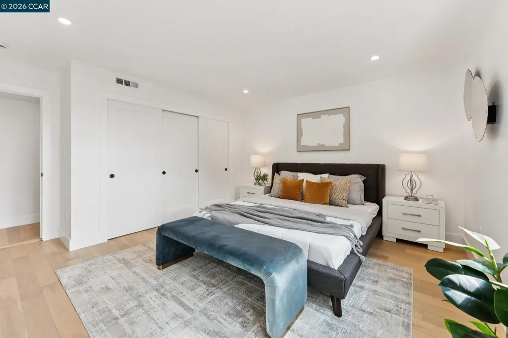 2090 Wrenn Oakland CA 94602