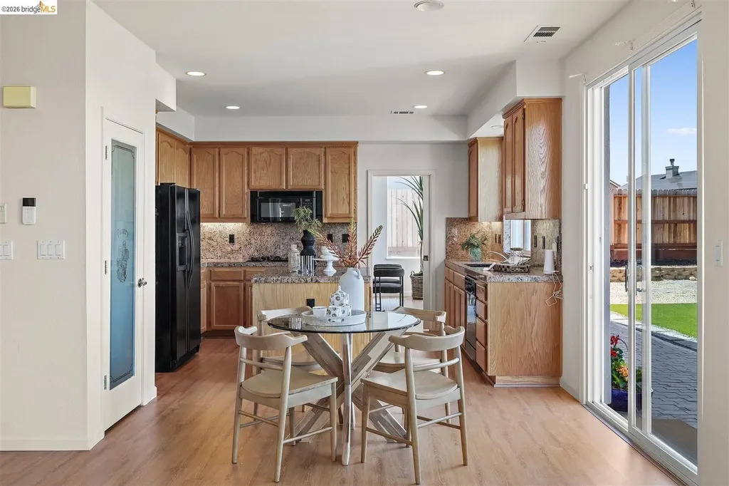 1285 Mokelumne Drive Antioch CA 94531