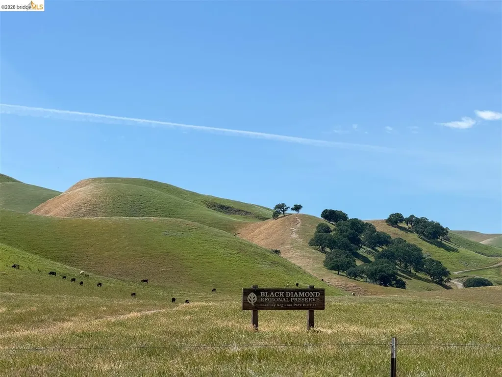 1285 Mokelumne Drive Antioch CA 94531