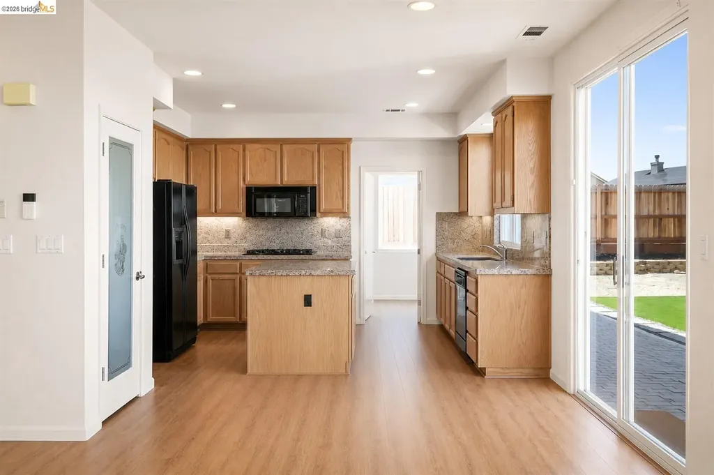 1285 Mokelumne Drive Antioch CA 94531