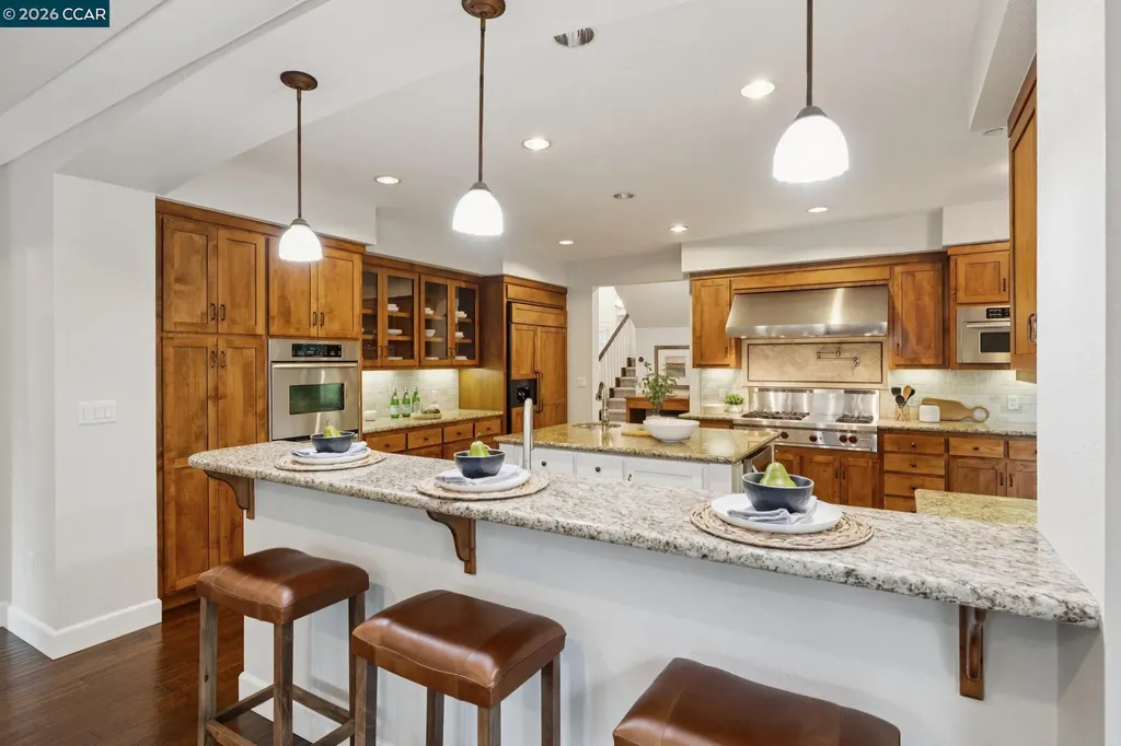 1980 Meadow Road Walnut Creek CA 94595