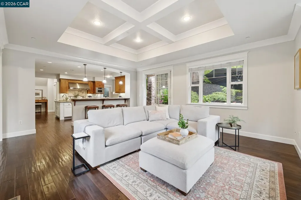 1980 Meadow Road Walnut Creek CA 94595