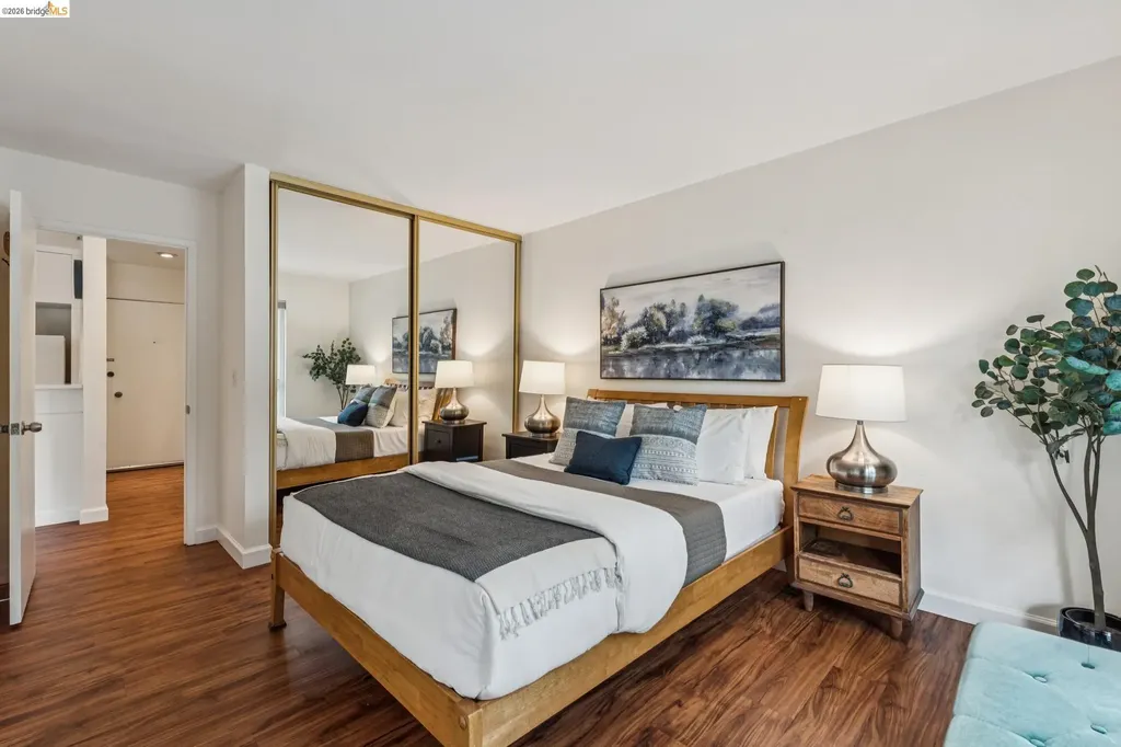 651 Oakland Avenue Oakland CA 94611