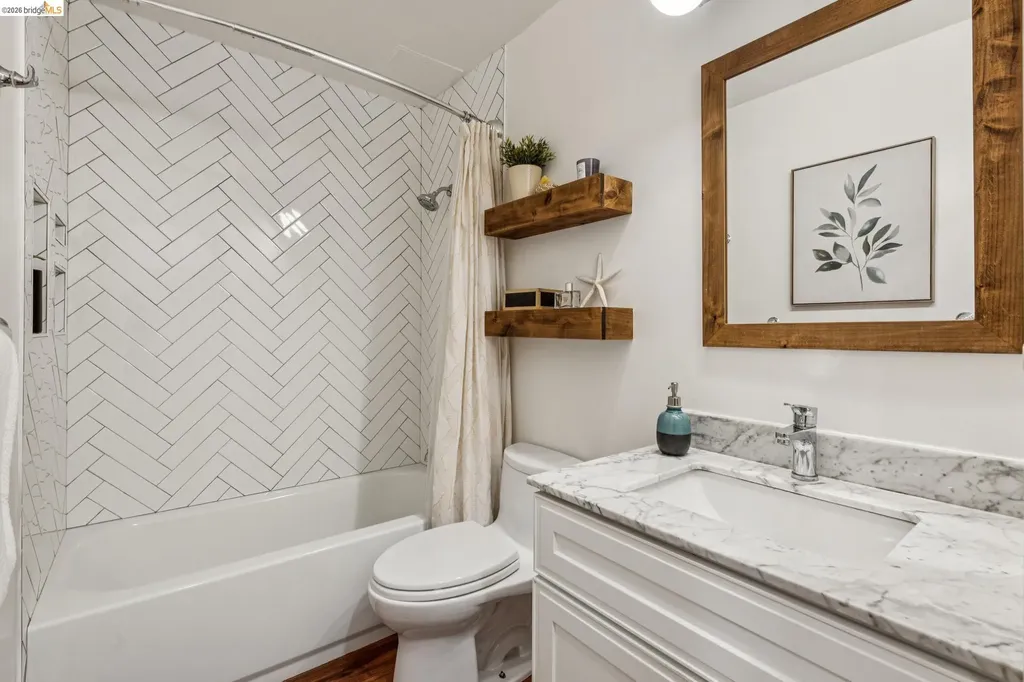651 Oakland Avenue Oakland CA 94611
