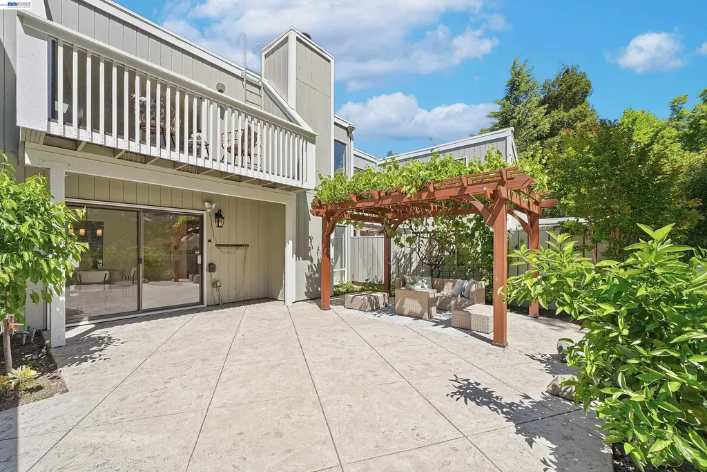 7518 Rosedale Court Pleasanton CA 94588