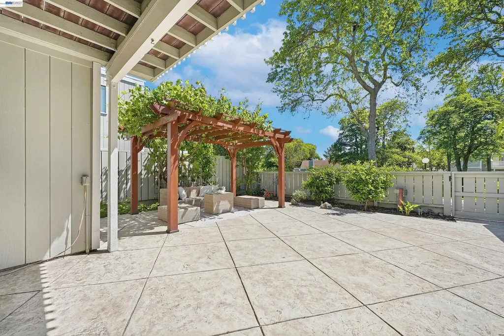 7518 Rosedale Court Pleasanton CA 94588