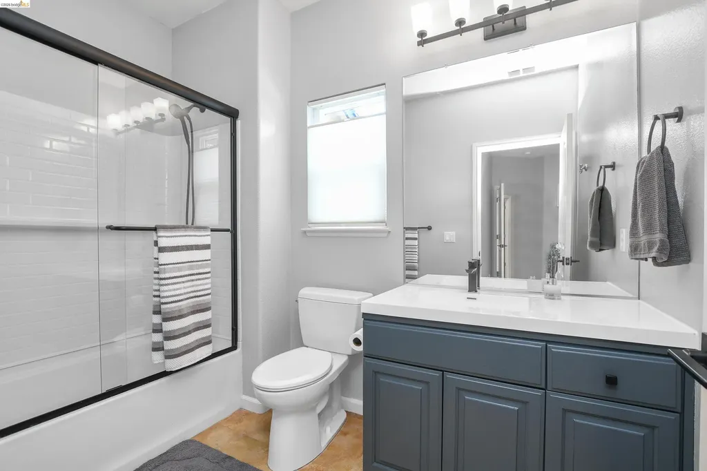 675 Devonshire Loop Brentwood CA 94513