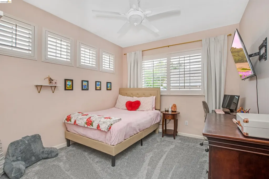 675 Devonshire Loop Brentwood CA 94513