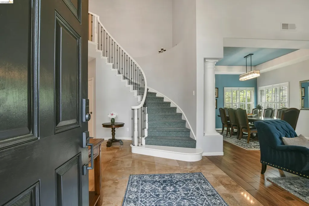 675 Devonshire Loop Brentwood CA 94513
