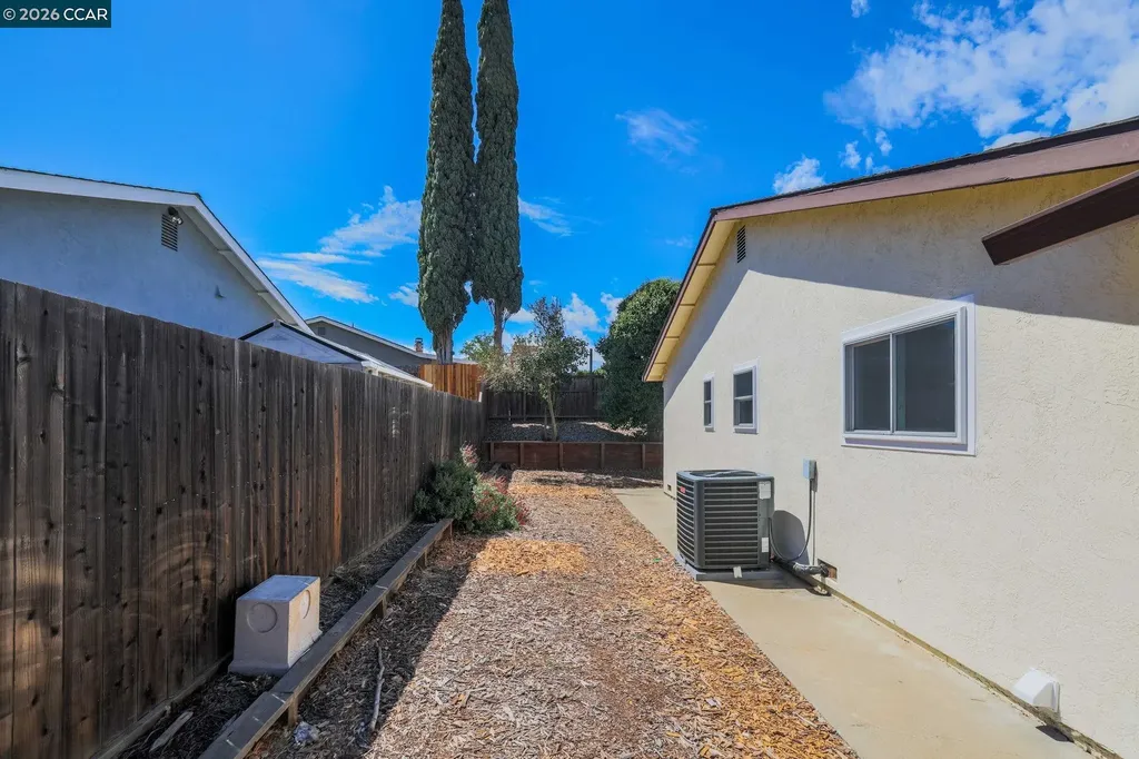 2120 Sugartree Drive Pittsburg CA 94565
