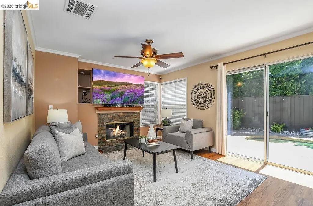 150 Trenton Circle Pleasanton CA 94566