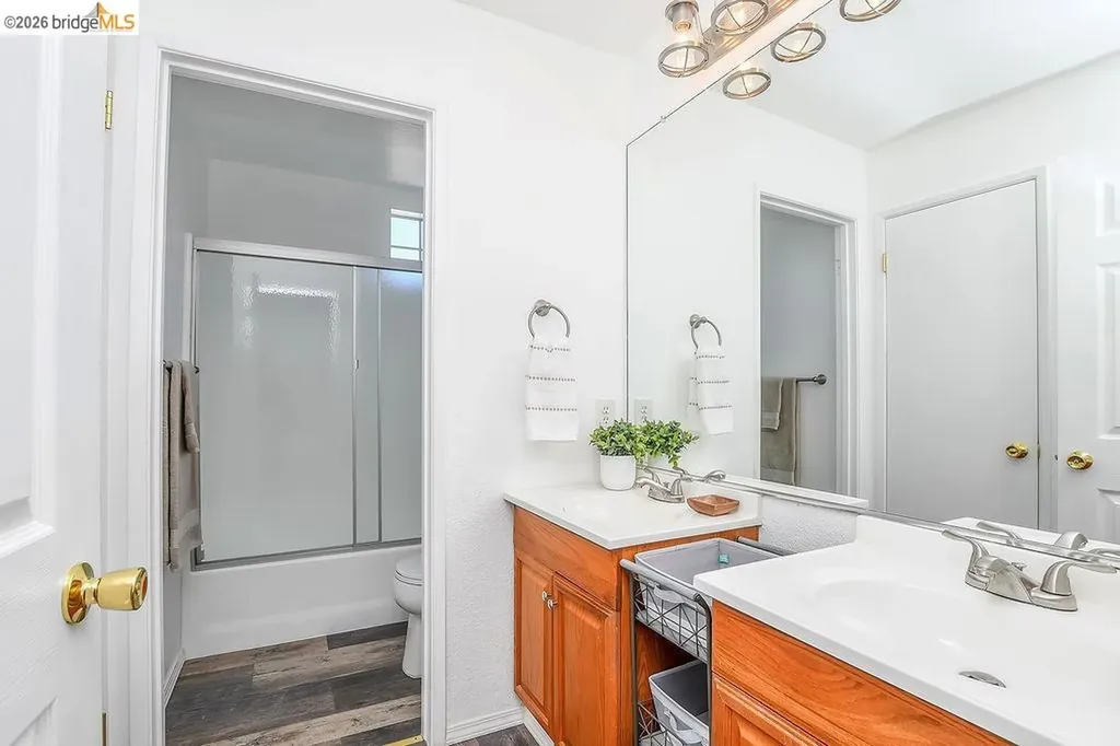 150 Trenton Circle Pleasanton CA 94566